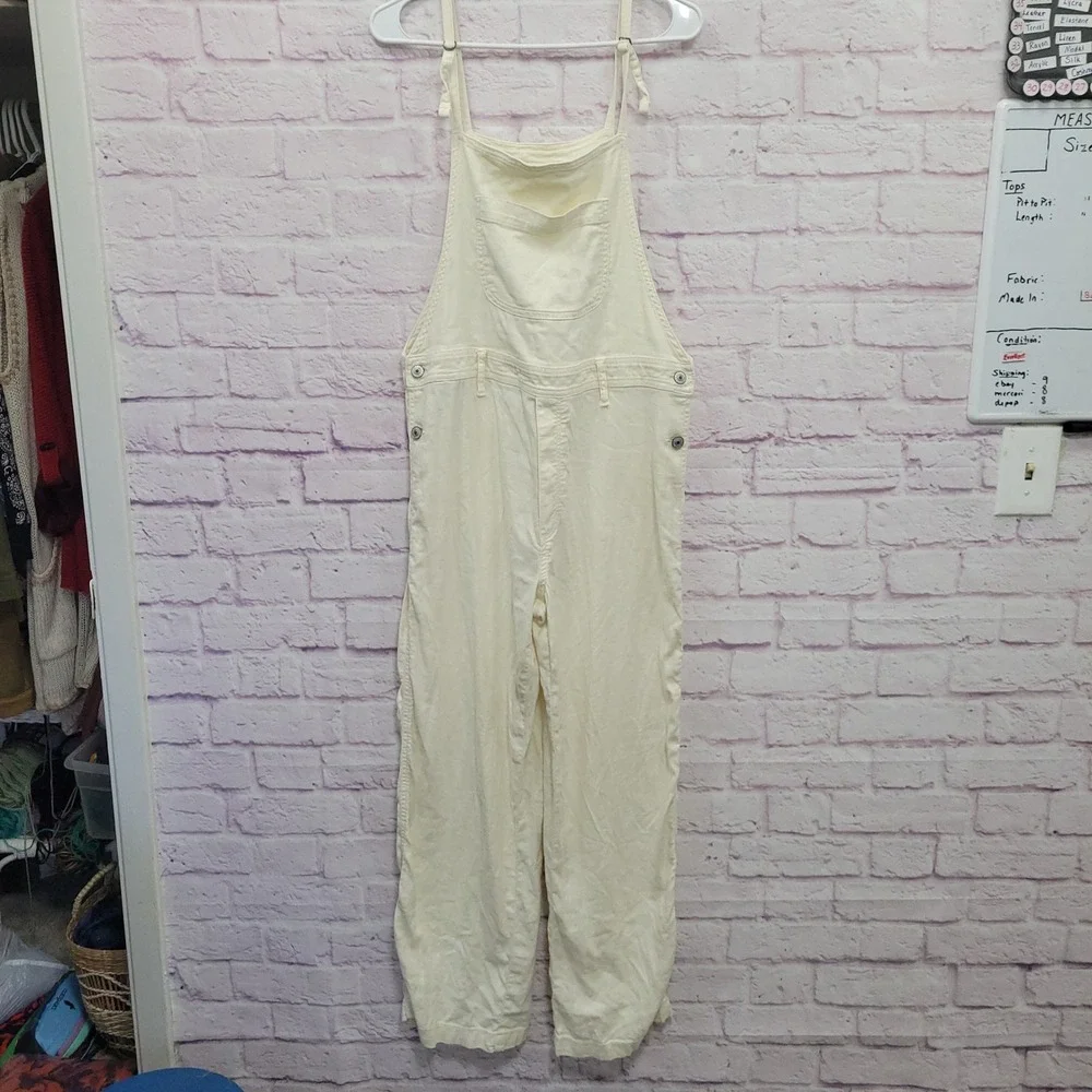 American Eagle Cream Linen Blend Overalls Jumpsuit L Wide Leg Boho Utility
